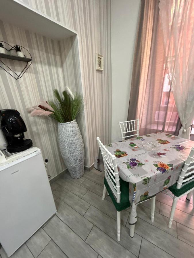 Cuore Di Napoli Hotel Luaran gambar
